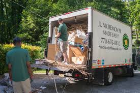 Professional Junk Removal in Inwood, FL